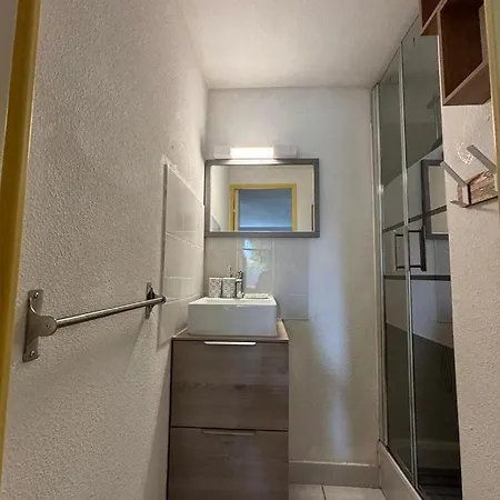 Pavillon De Chic Et Moderne