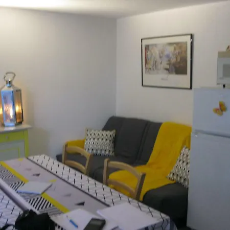 Pavillon De Chic Et Moderne *